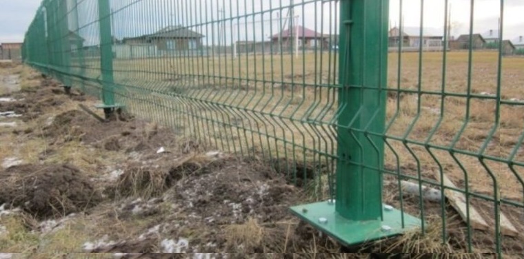 Купить сваи для ограждения от производителя в Балтийске от 1390 руб: низкая цена, быстрая установка